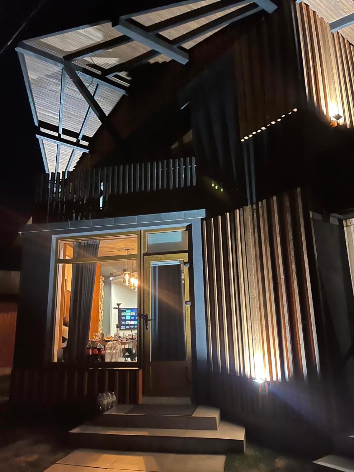 Vila Mishelter Mihove Exteriér fotografie