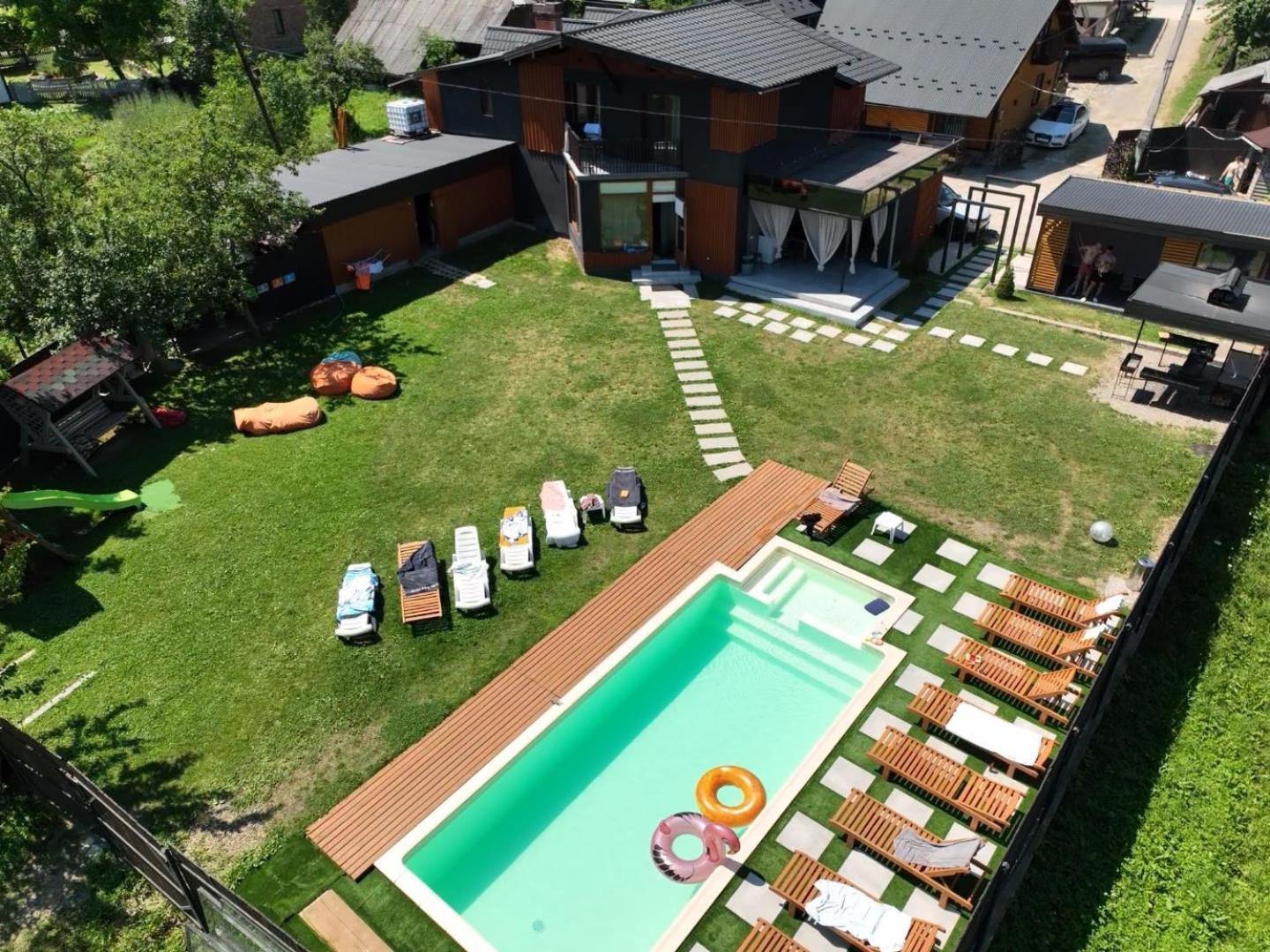 Vila Mishelter Mihove Exteriér fotografie